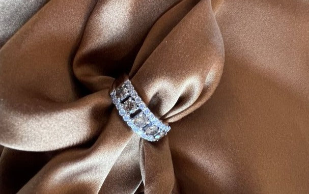 The Champagne Ring